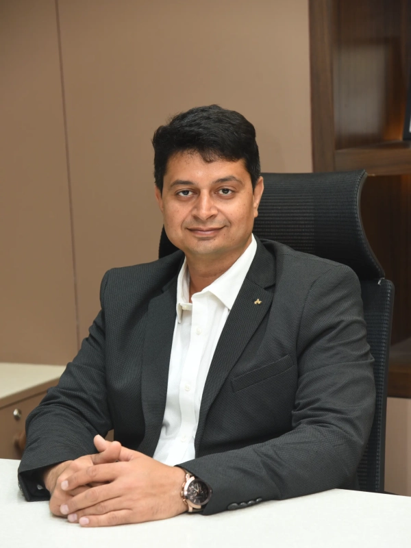 Yogesh Thakkar - Founder & Managing Partner